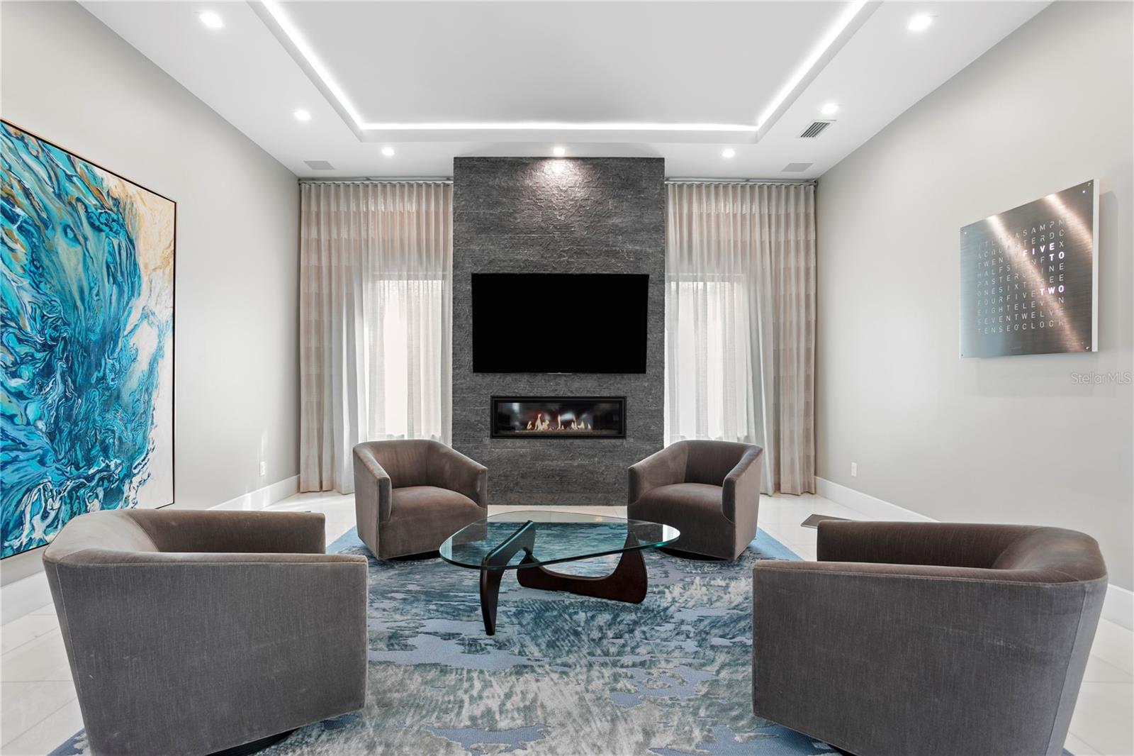 DAVIS ISLANDS REP OF PT O - Residential