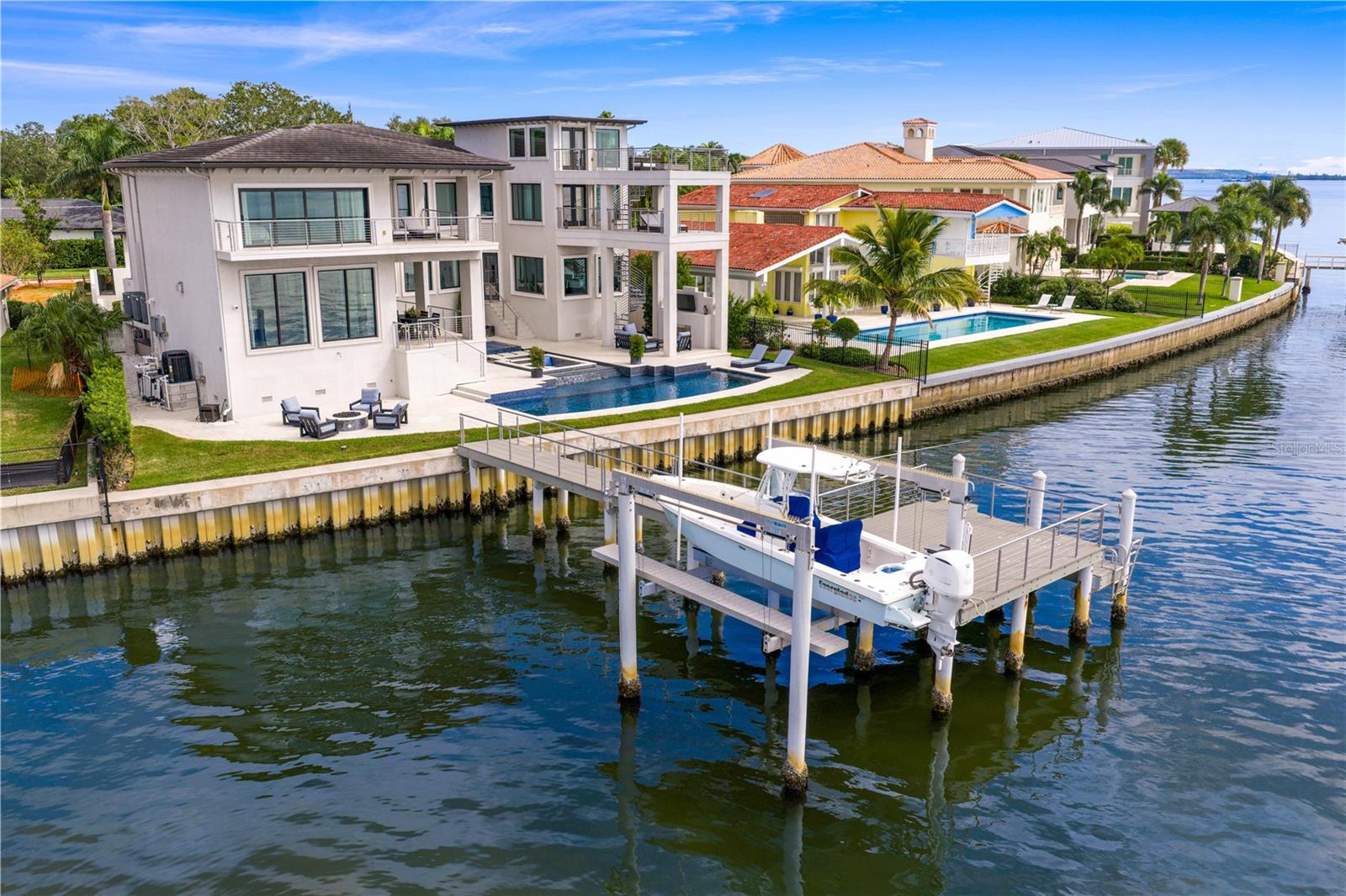 DAVIS ISLANDS REP OF PT O - Residential