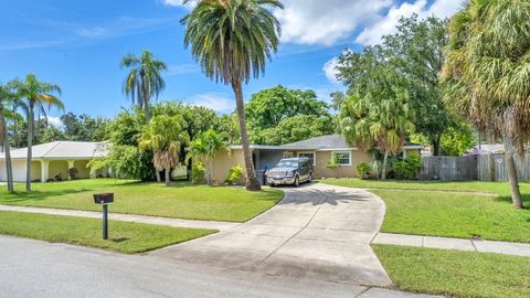 A home in SARASOTA