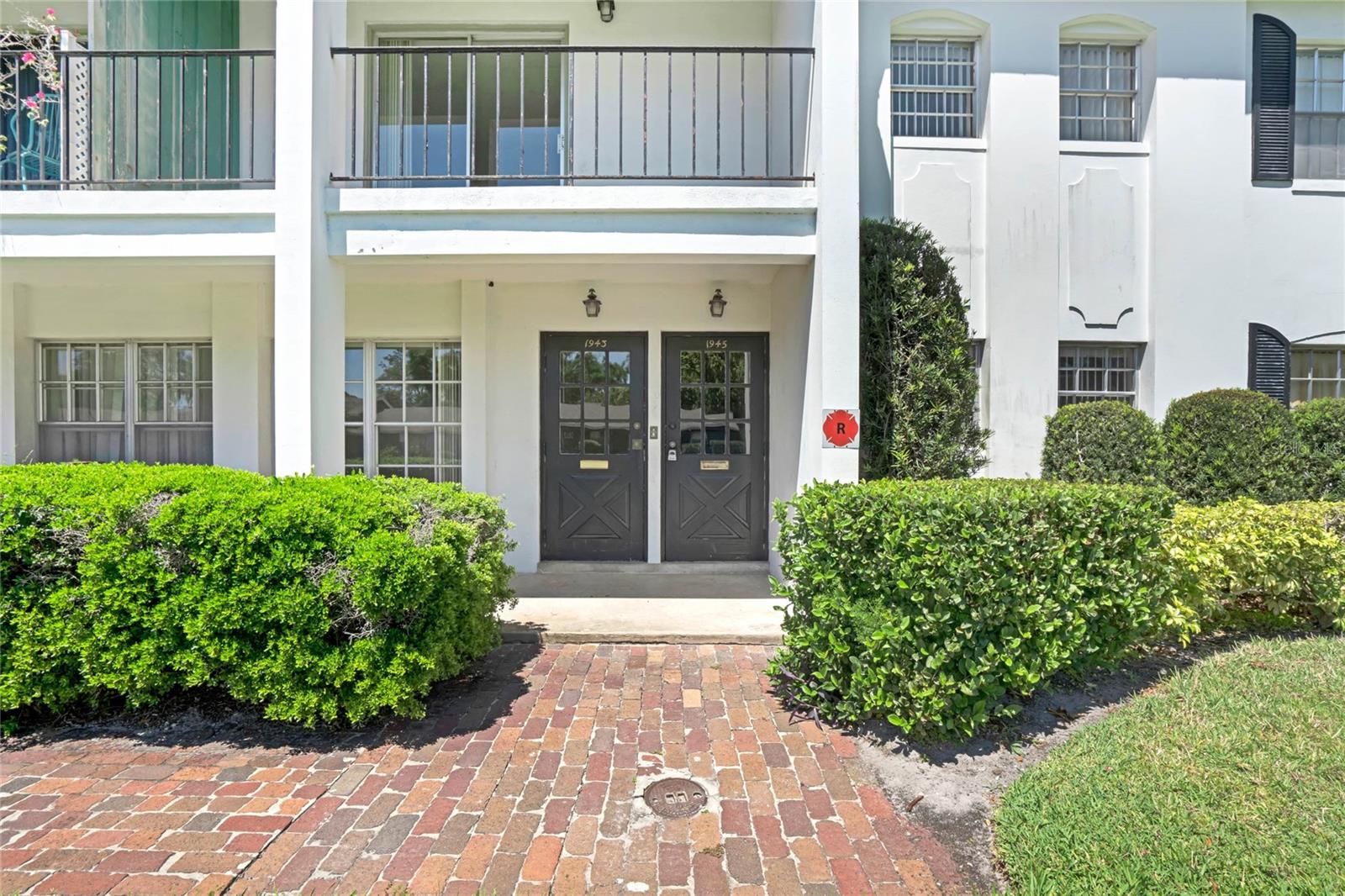 LAKEMONT ESTATES - Residential Lease