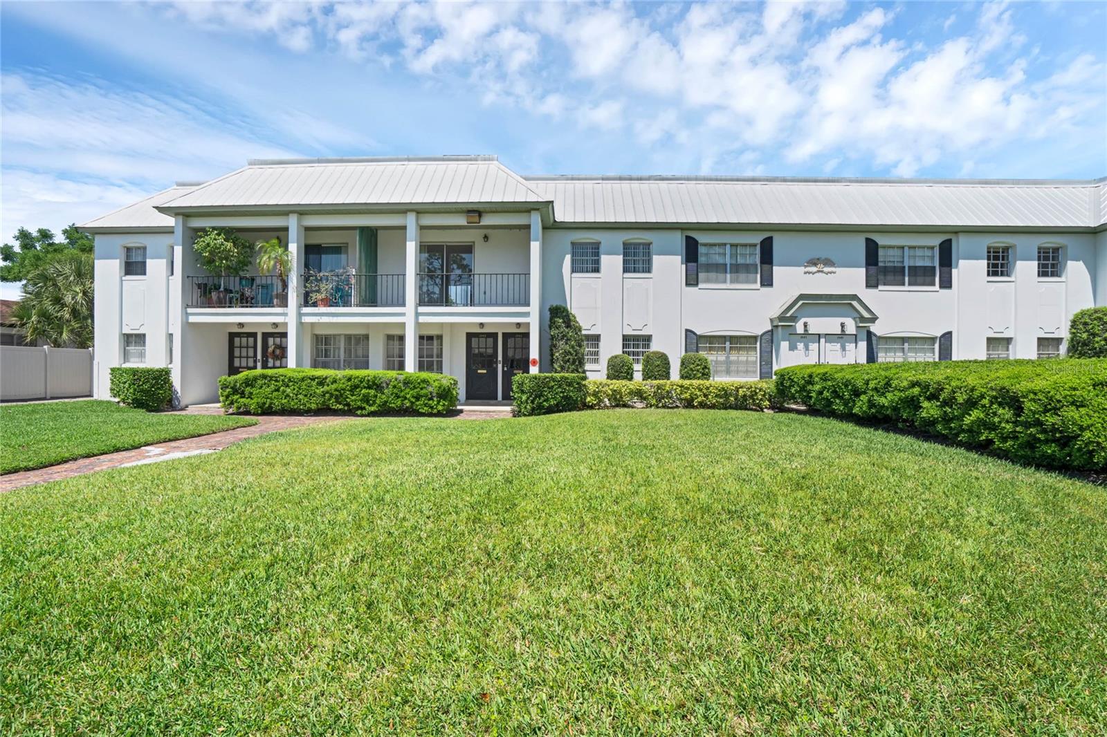 LAKEMONT ESTATES - Residential Lease