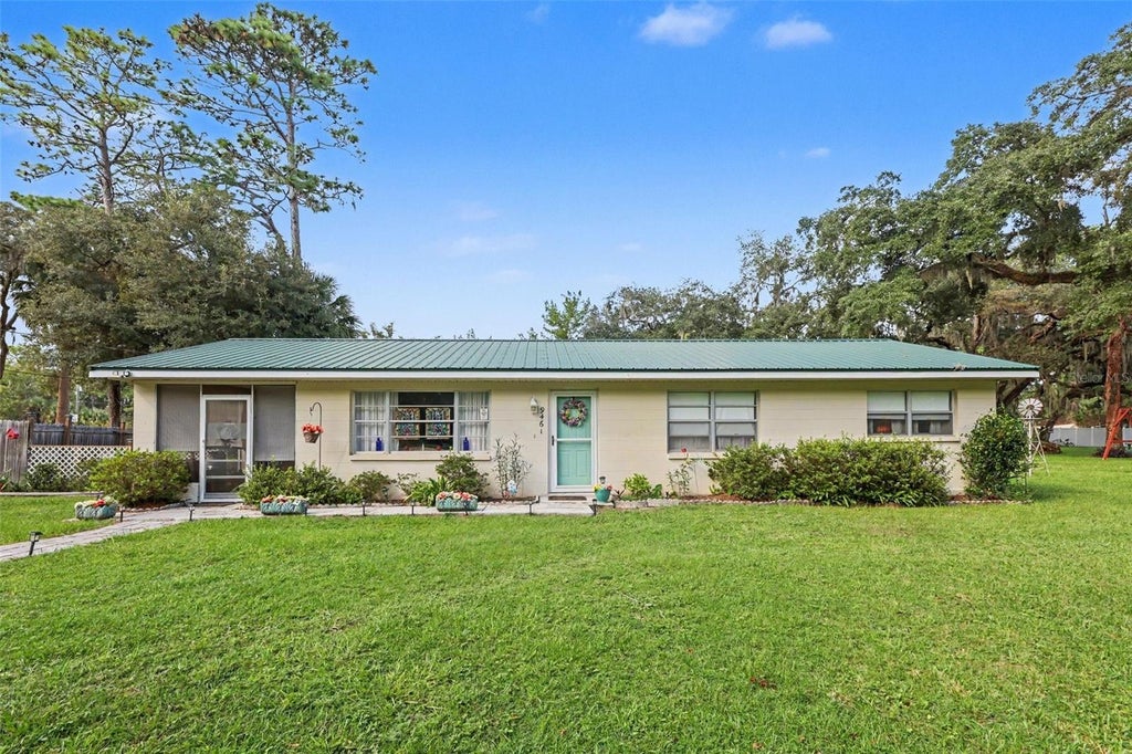 Photo of 9461 W Tall Pines Court, Crystal River, FL 34428 (MLS # TB8548418)