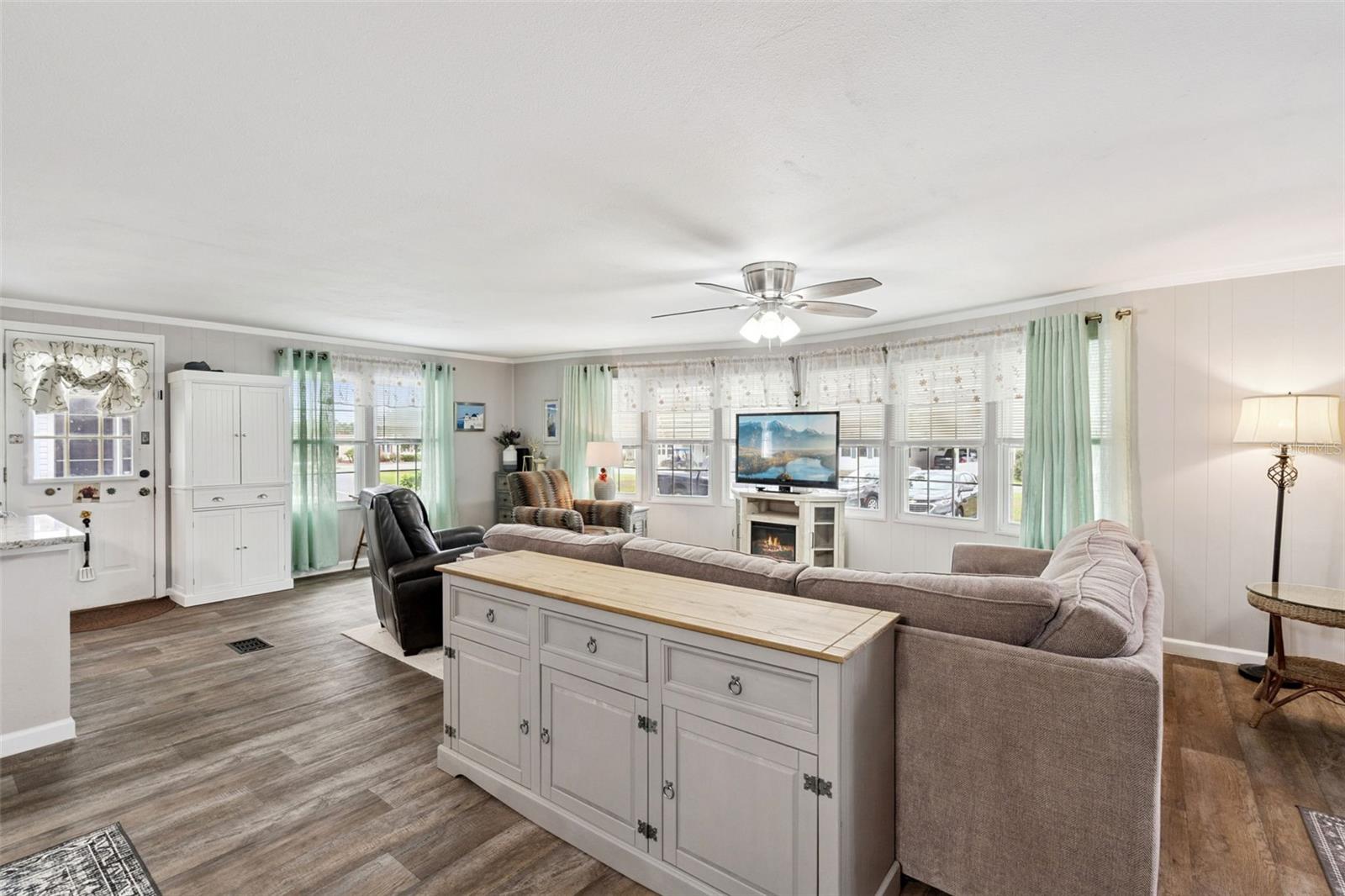 HAWTHORNE AT LEESBURG A COOP - Residential