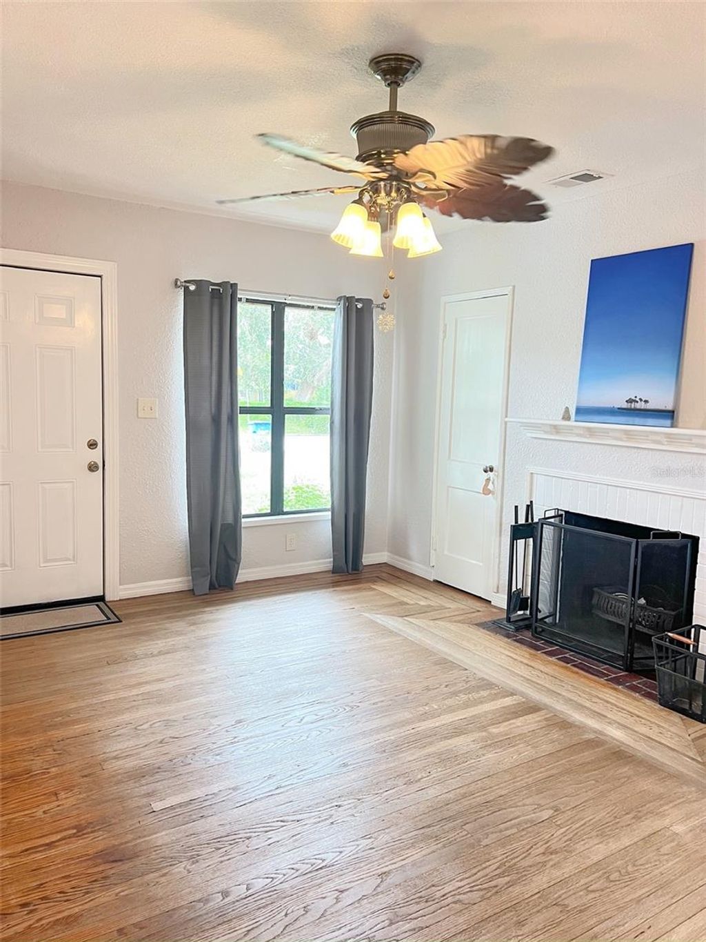 Photo of 320 Kingston Street S, St Petersburg, FL 33711 (MLS # TB8436490)