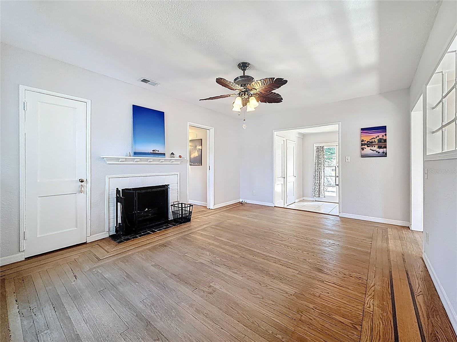 320 KINGSTON STREET S