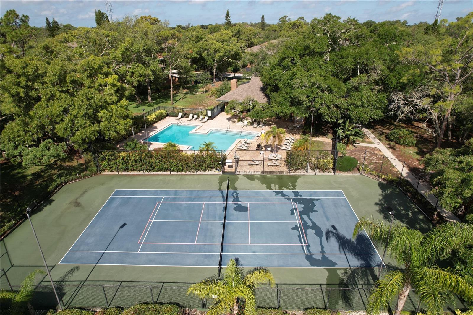 GLENEAGLES I CONDO - Residential
