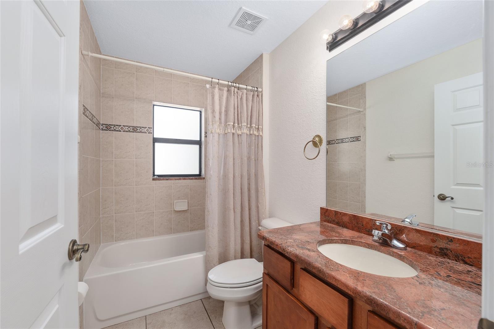 RIVER BEND UNIT 02 - Residential