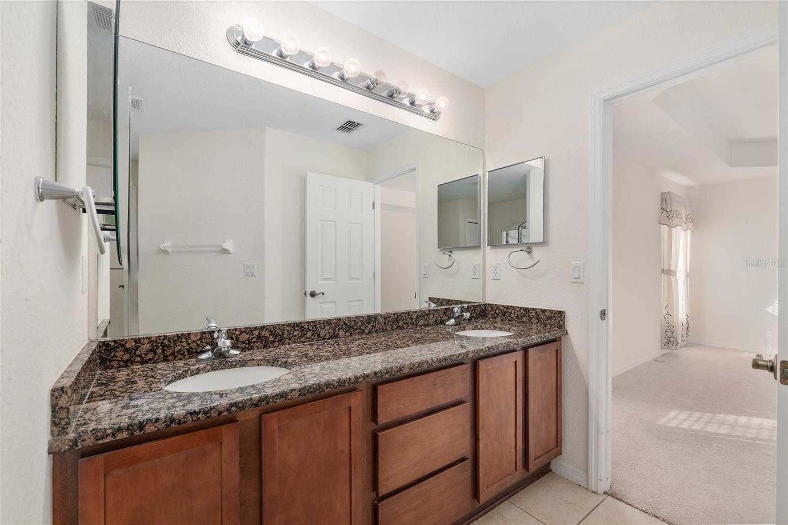 RIVER BEND UNIT 02 - Residential