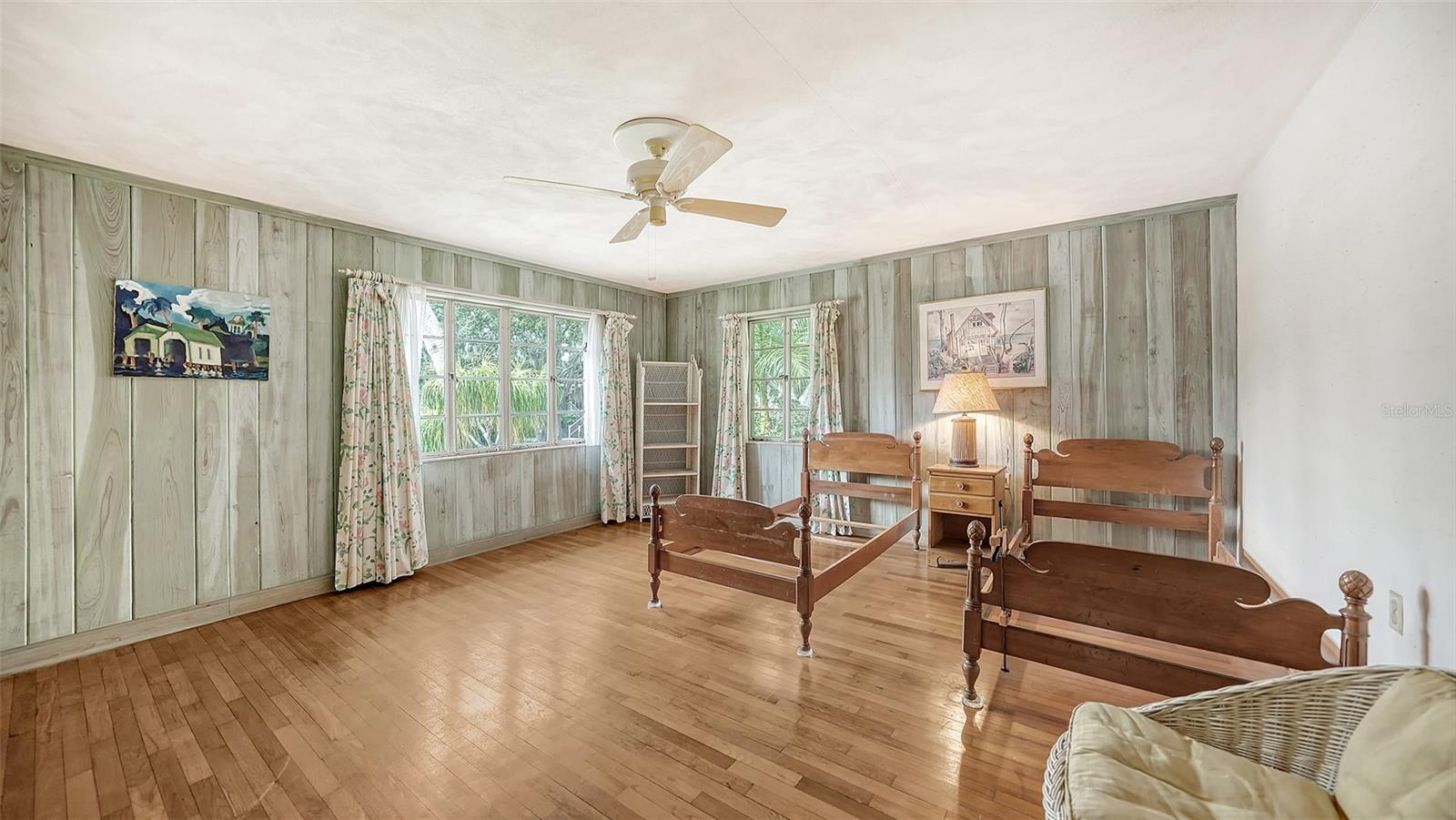 BAY POINT PARK 2 - Residential