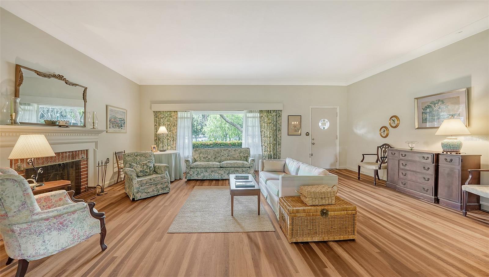 BAY POINT PARK 2 - Residential