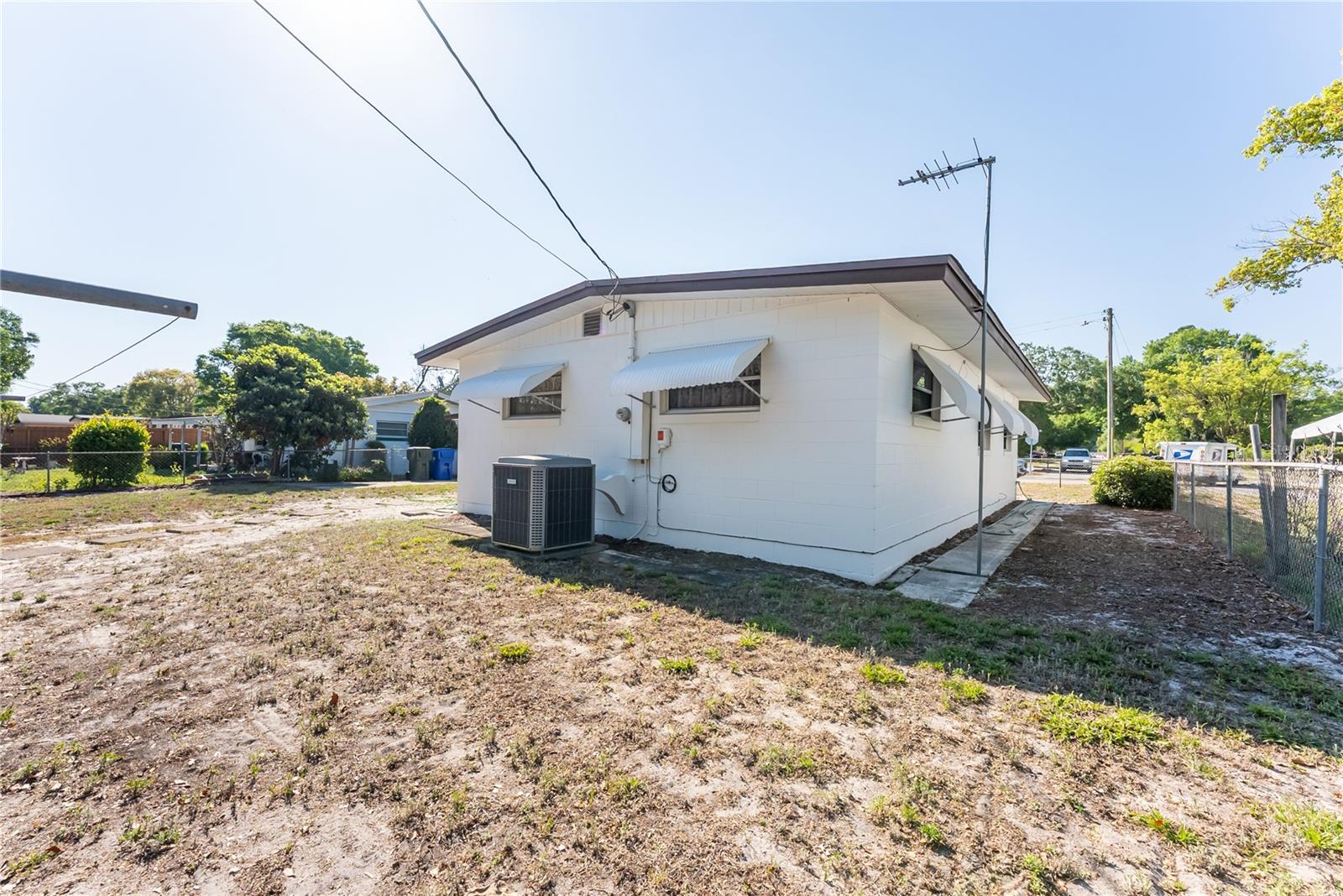 PEACH LAKE MANOR - Residential