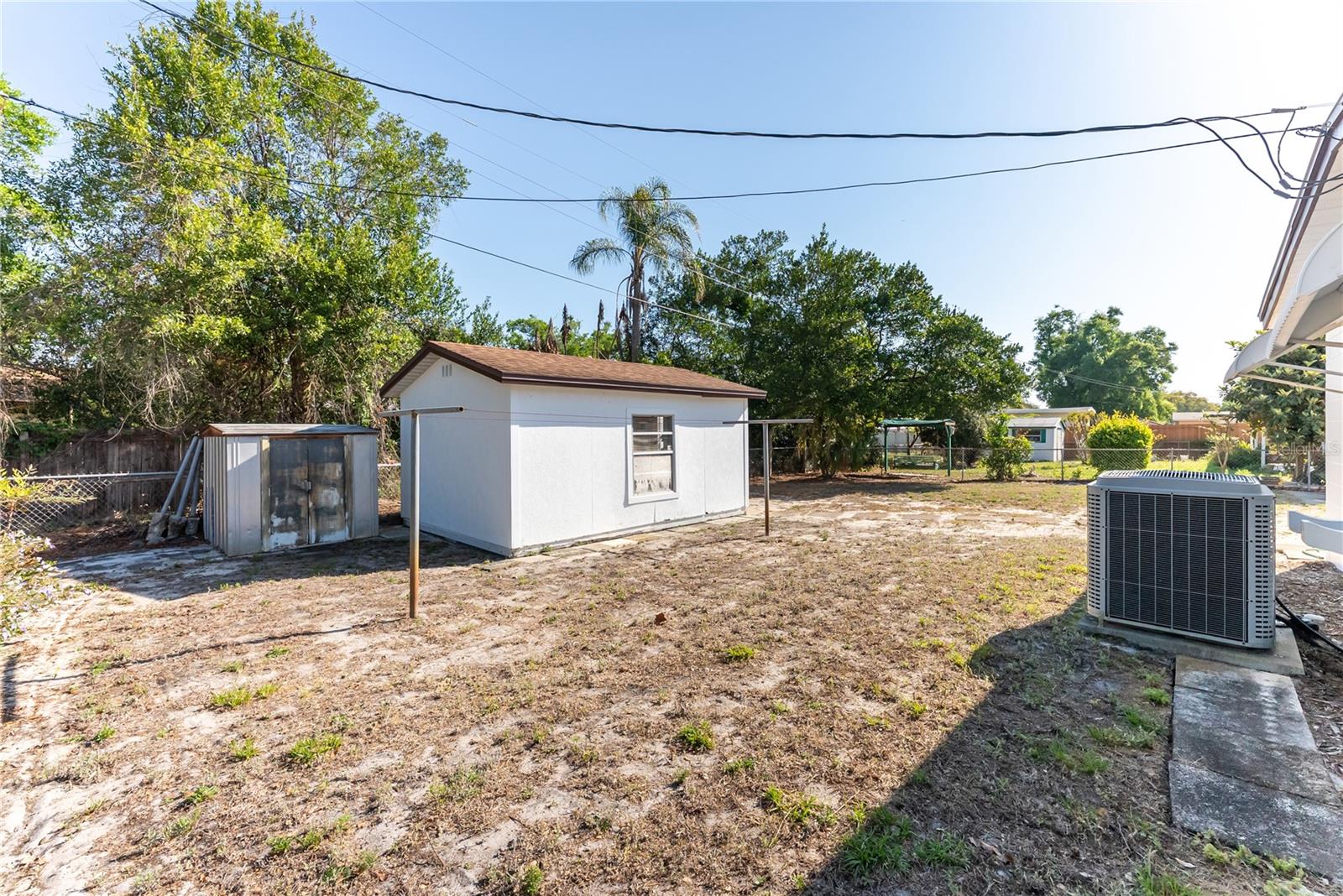 PEACH LAKE MANOR - Residential