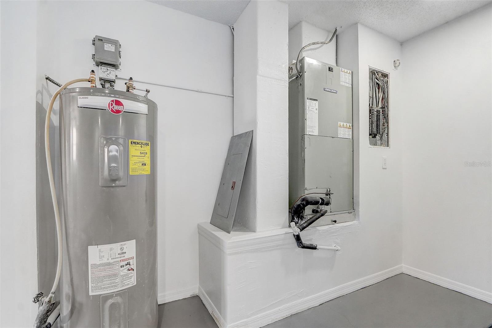 BELLE MEADE UNIT 3 PH 1 - Residential