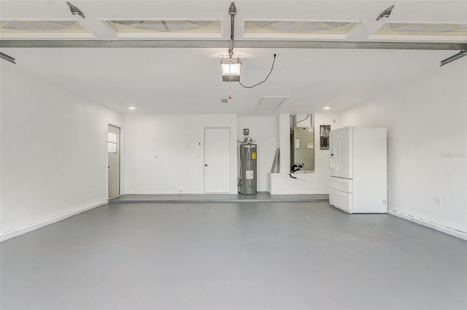 BELLE MEADE UNIT 3 PH 1 - Residential