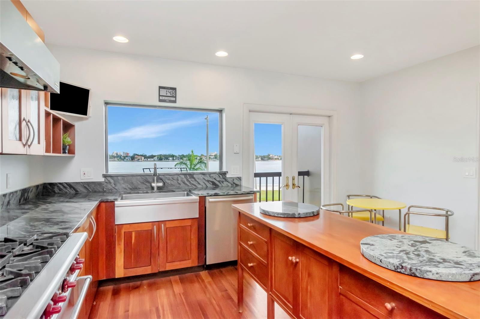 MORRISON GROVE SUB - Residential