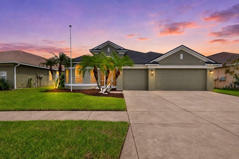 Photo of 319 19th Street NW, Ruskin, FL 33570 (MLS # A4704140)