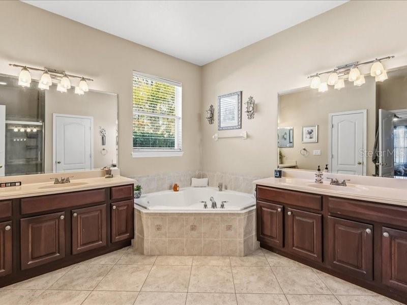 OSPREY LAKES PH 2 - Residential