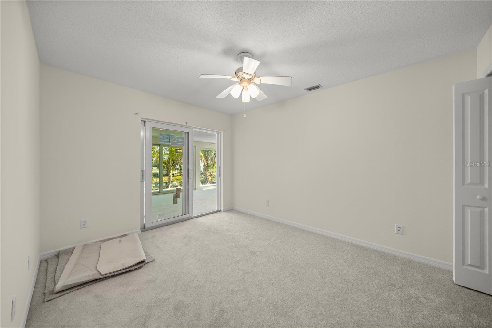 THE BAY VILLAS - Residential