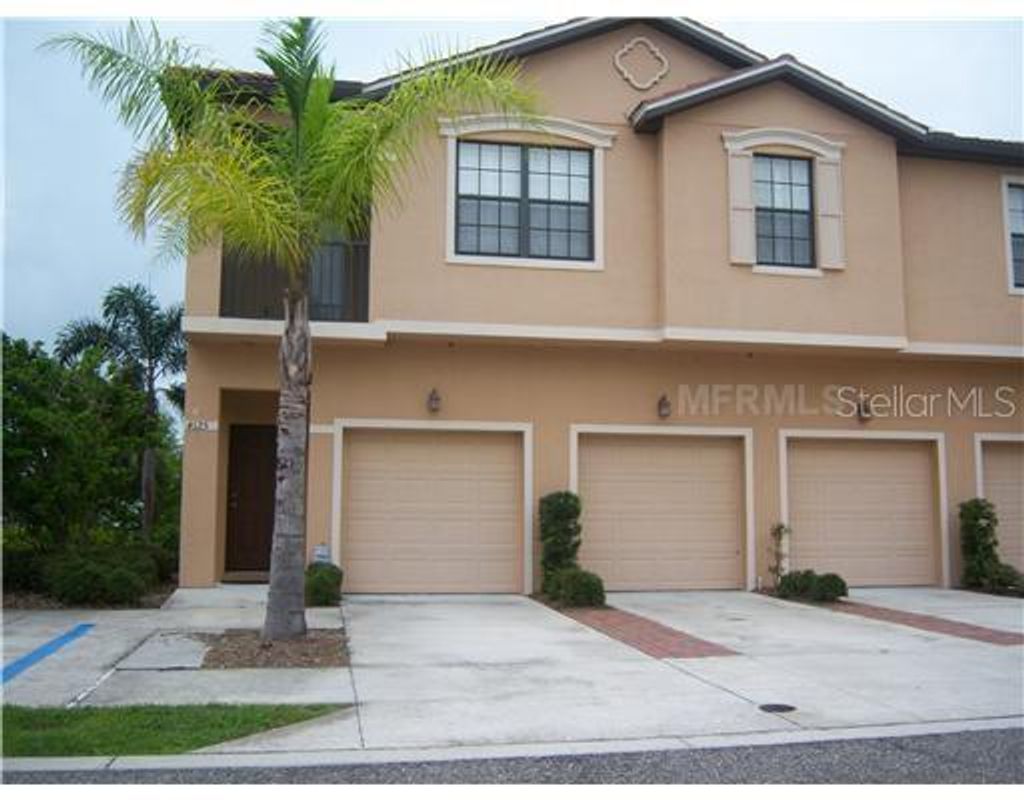 Photo of 4125 Via Piedra Circle #9-202, Sarasota, FL 34233 (MLS # R4911217)