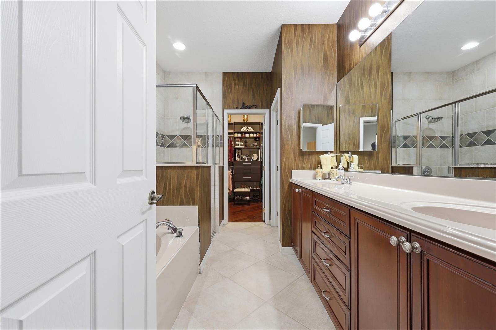 VISTA LAKES N-11 AVON - Residential