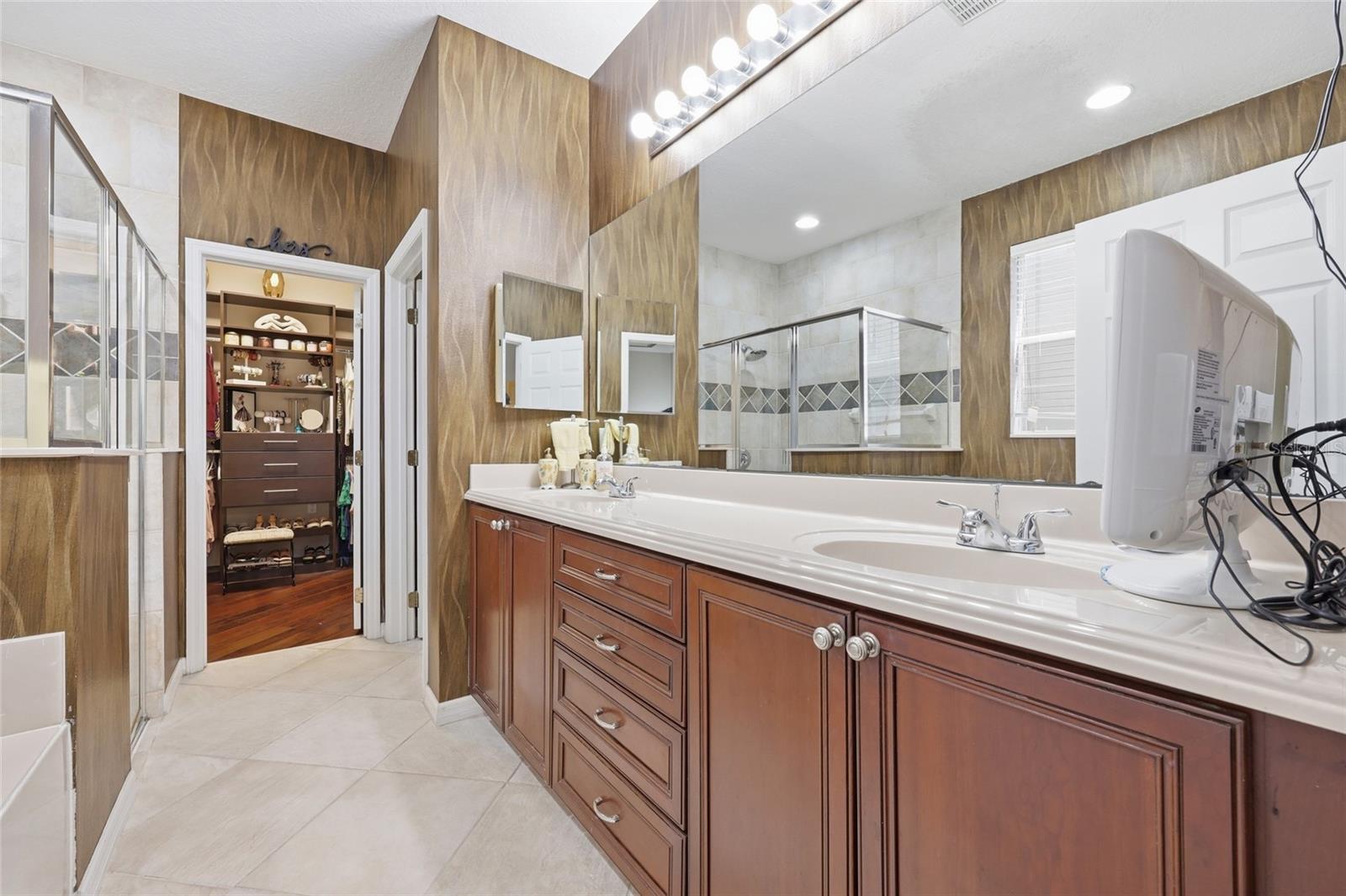 VISTA LAKES N-11 AVON - Residential