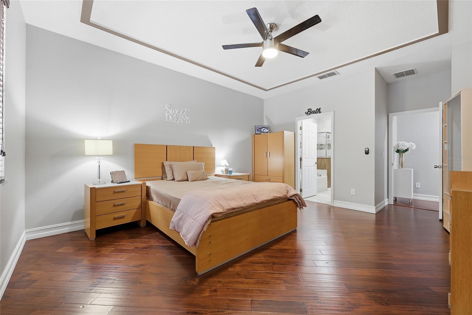 VISTA LAKES N-11 AVON - Residential