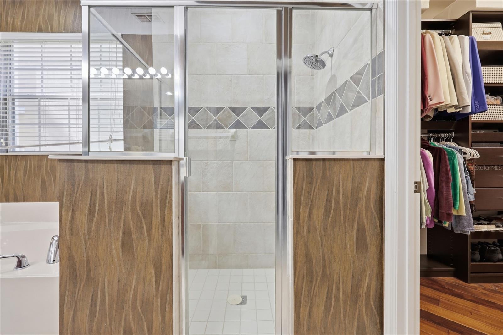 VISTA LAKES N-11 AVON - Residential