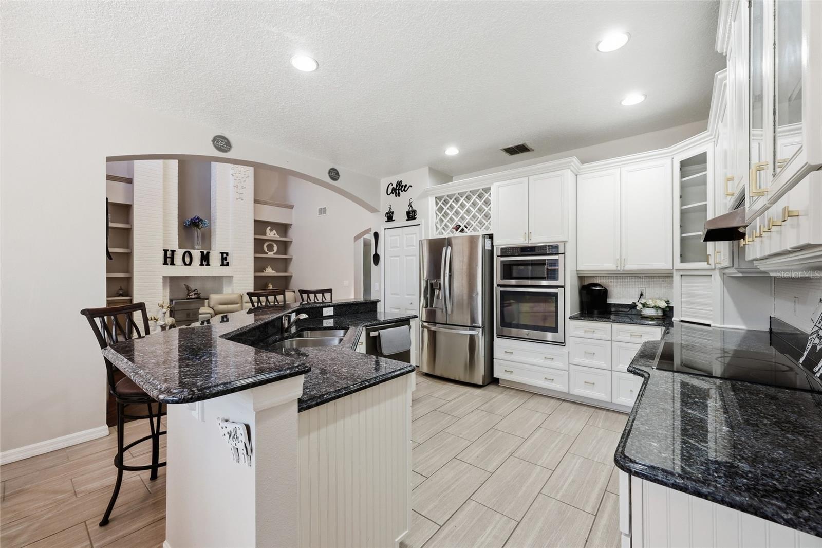 VISTA LAKES N-11 AVON - Residential