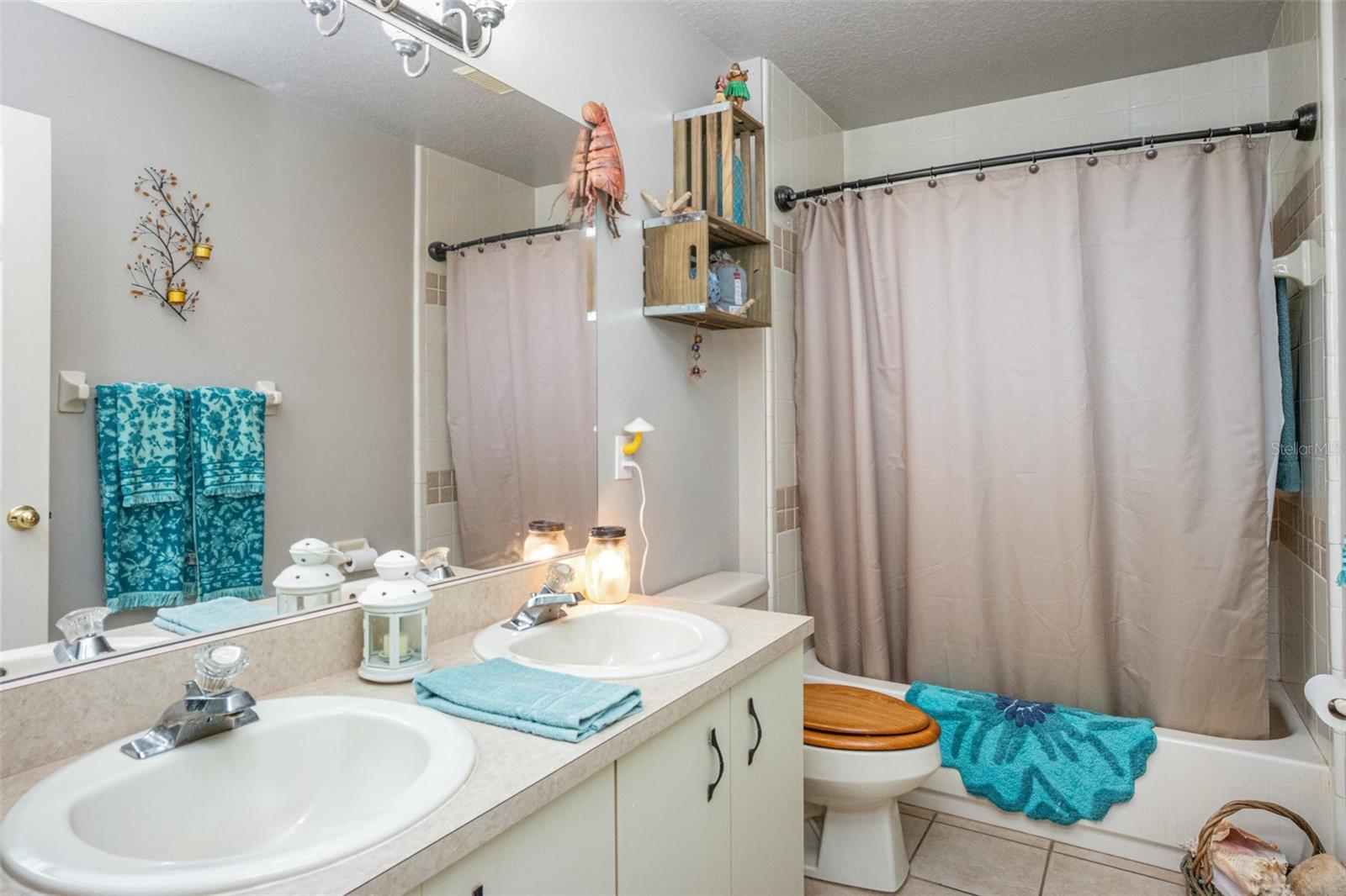 CURRIERS - Residential