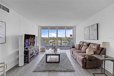 5600 COLLINS AVENUE 6P MIAMI BEACH FL 33140