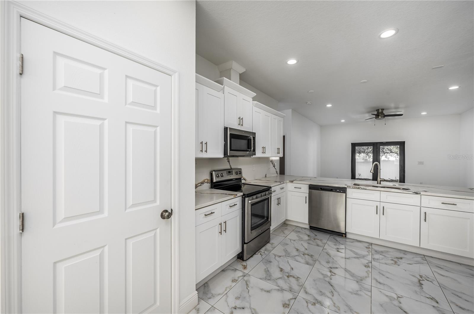 GRANT PARK - Residential