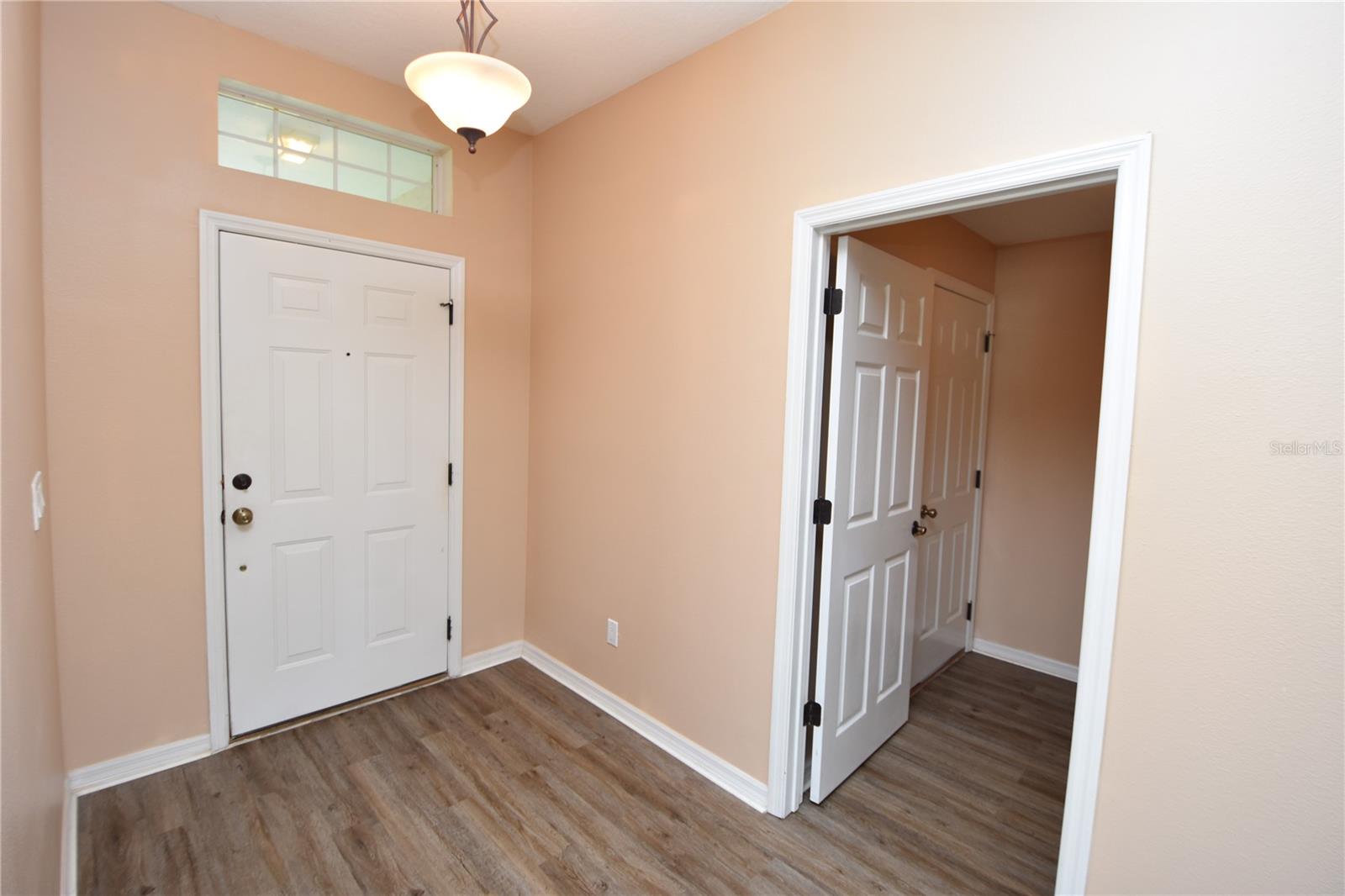 RIVERGATE - Residential Lease