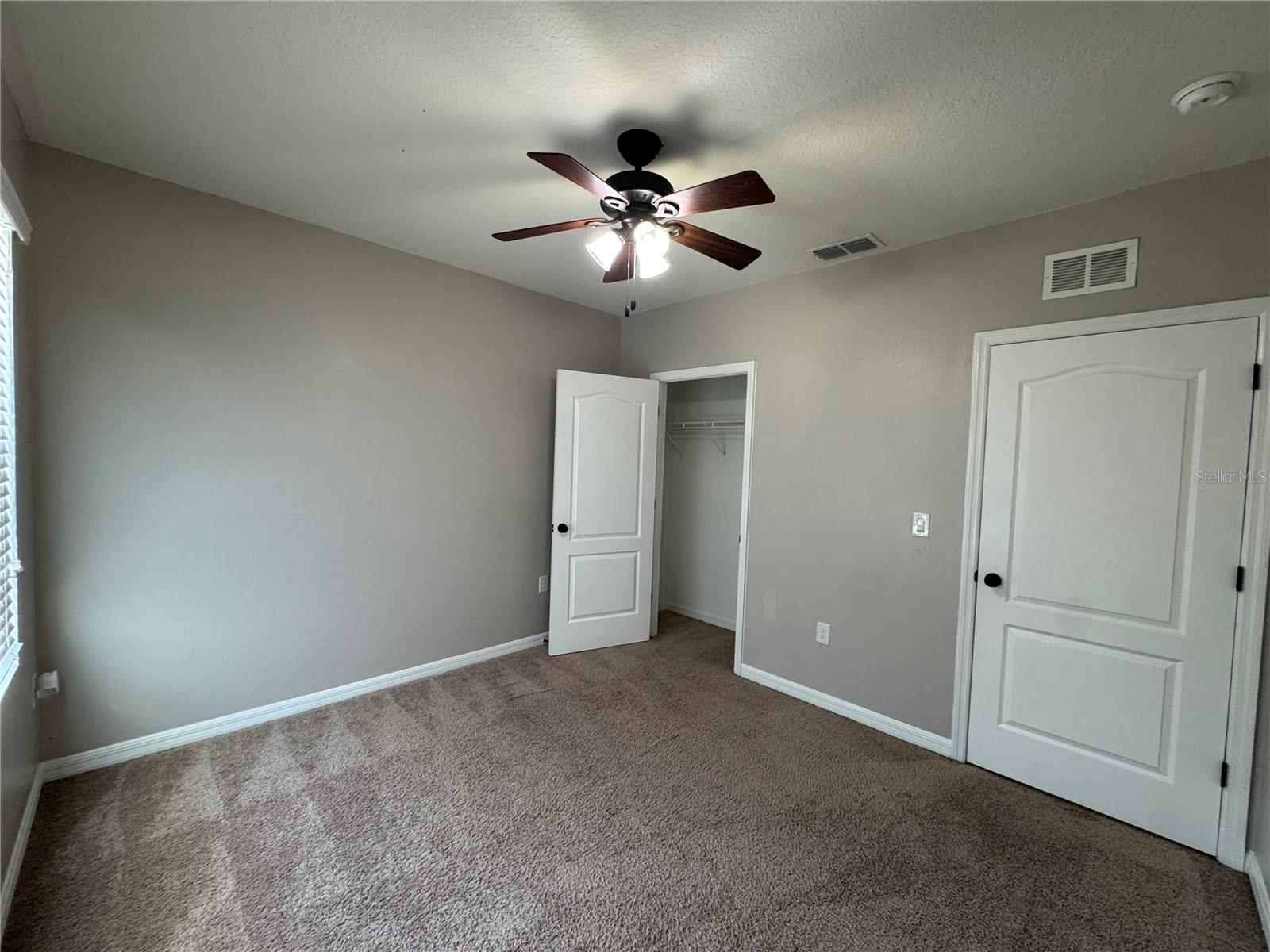 LAKESIDE LANDINGS PH 01 - Residential