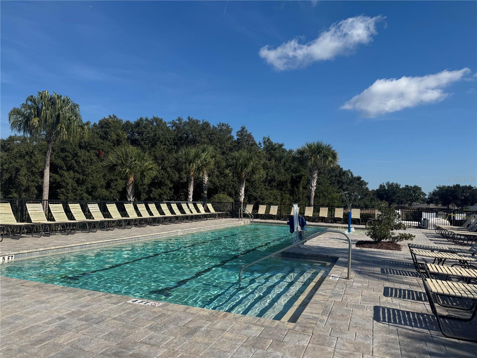 LAKESIDE LANDINGS PH 01 - Residential