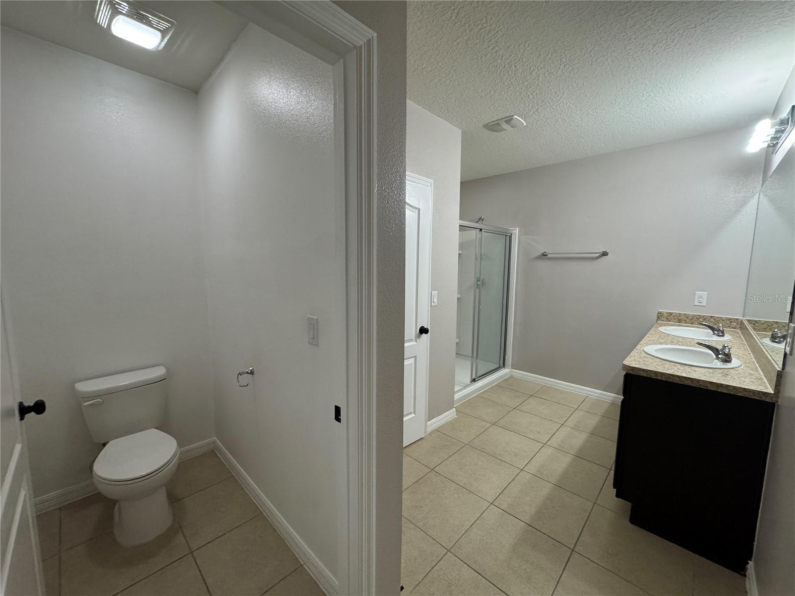 LAKESIDE LANDINGS PH 01 - Residential