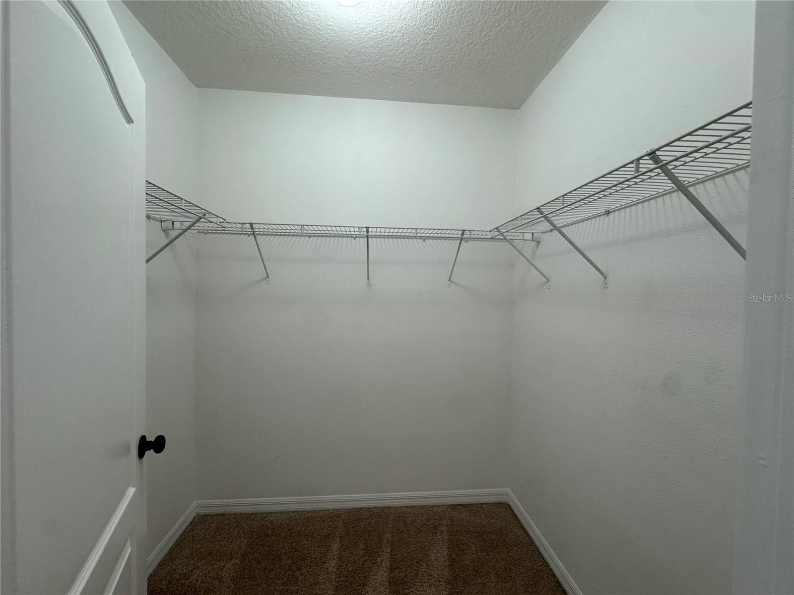 LAKESIDE LANDINGS PH 01 - Residential