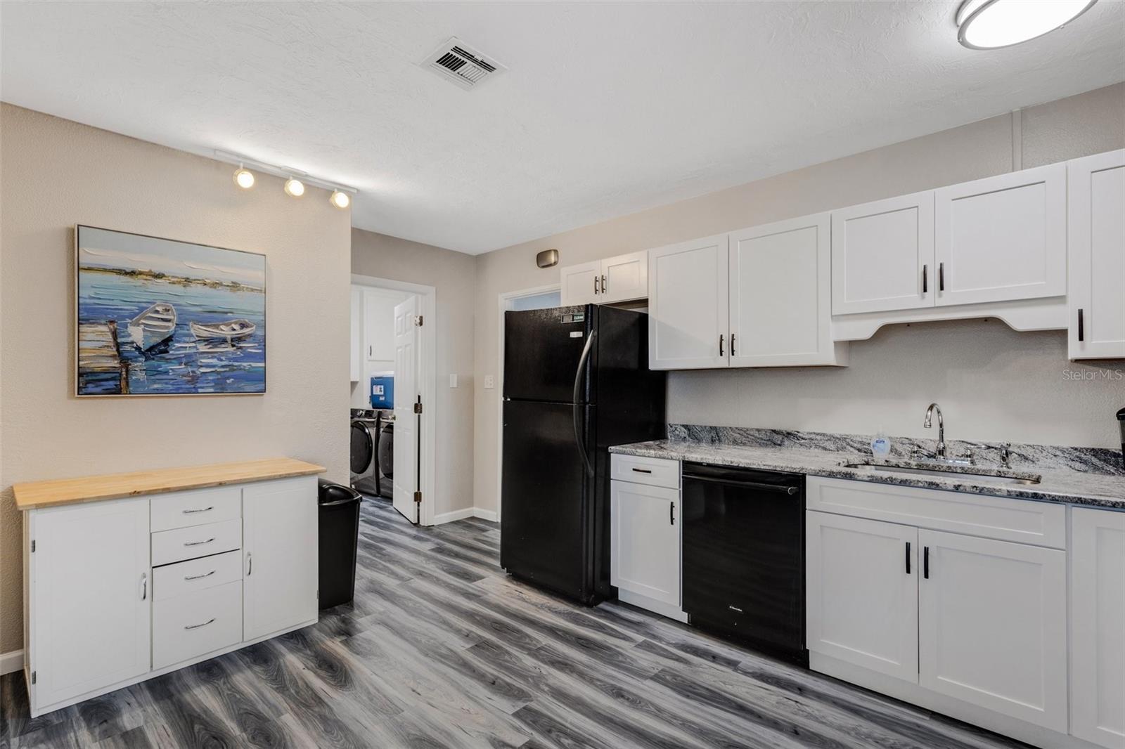 PENNSYLVANIA PARK - Residential