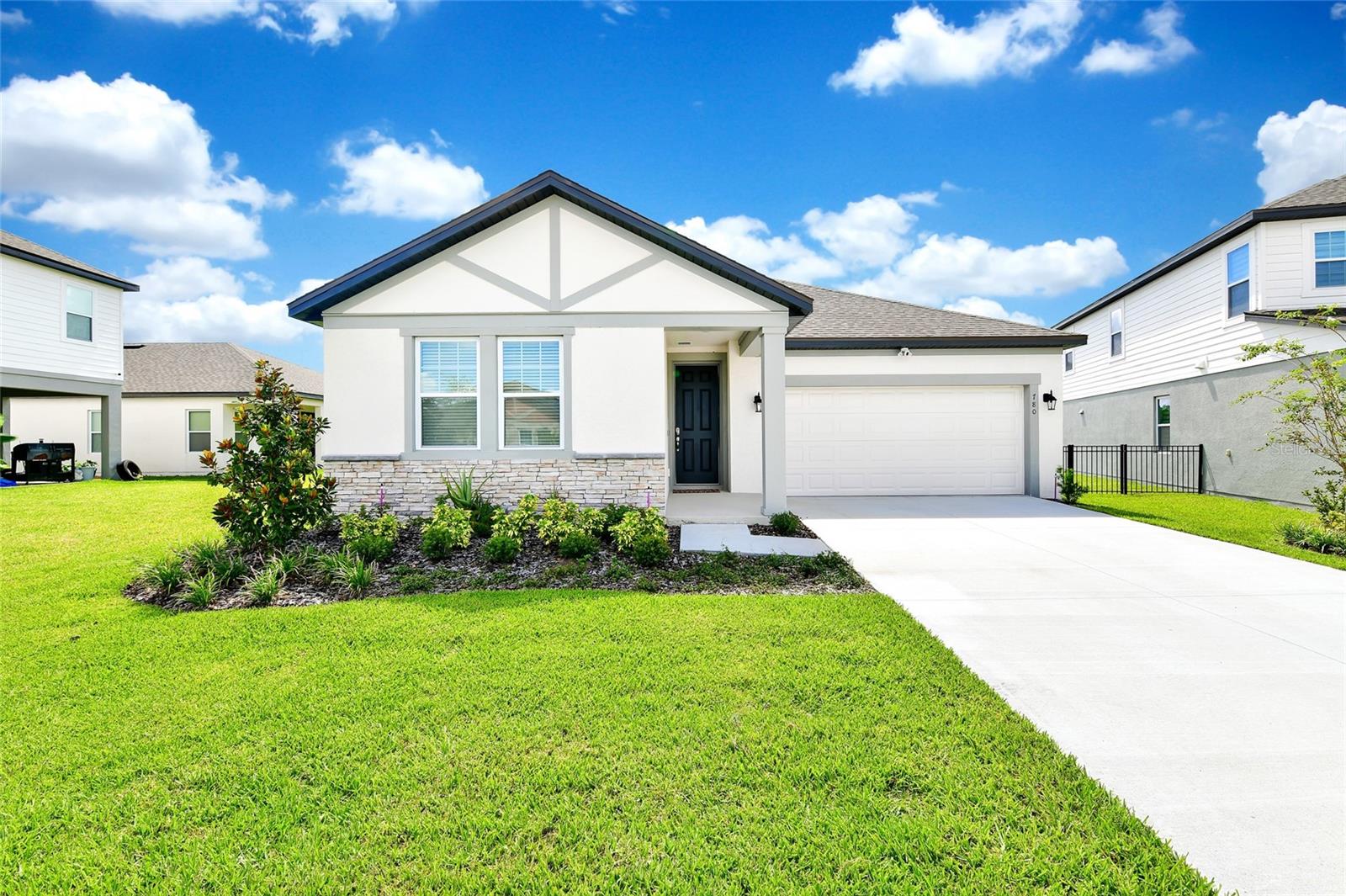 780 LIVESTOCK LOOP