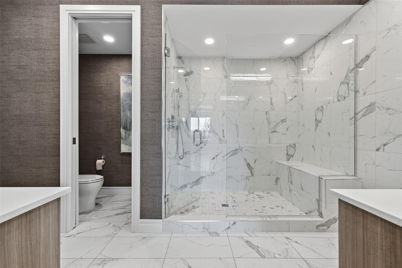 7 ONE ONE PALM - Residential