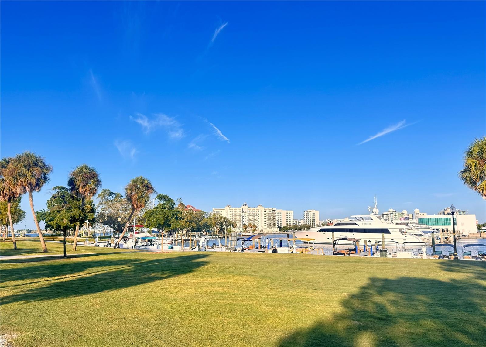 7 ONE ONE PALM - Residential