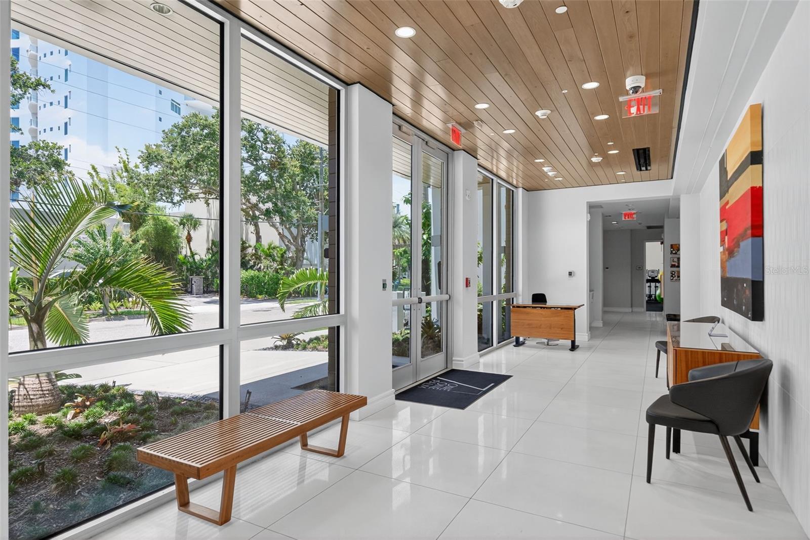 7 ONE ONE PALM - Residential