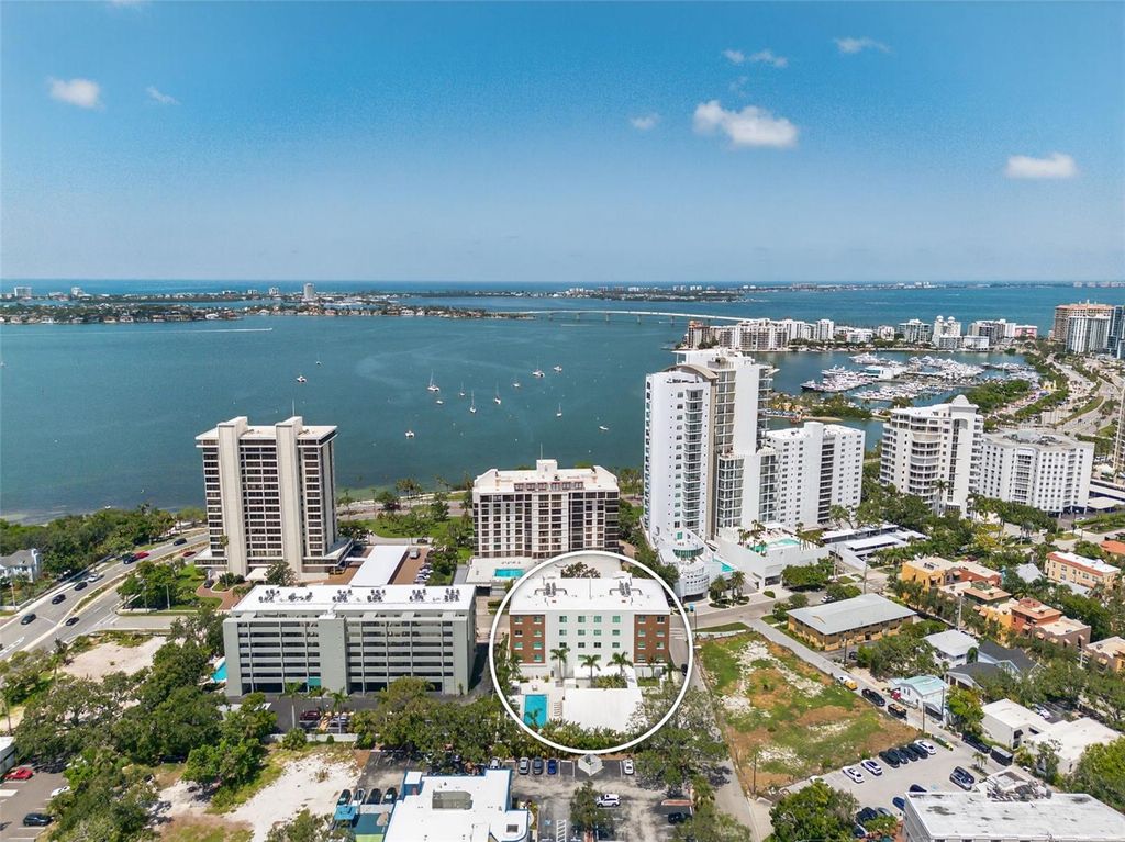 Photo of 711 S Palm Avenue #303, Sarasota, FL 34236 (MLS # A4666261)