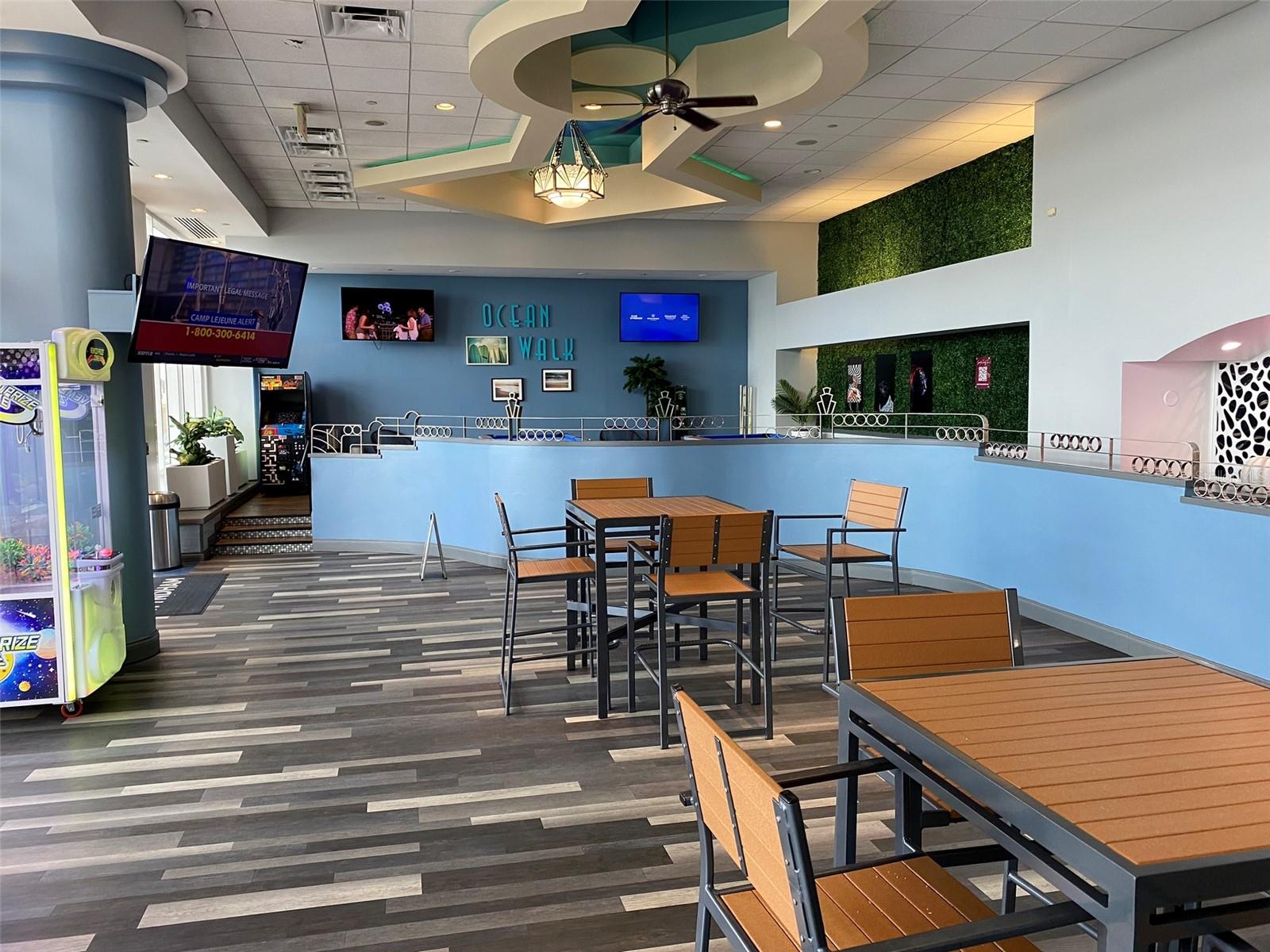 OCEAN WALK 01 DB CONDO - Residential