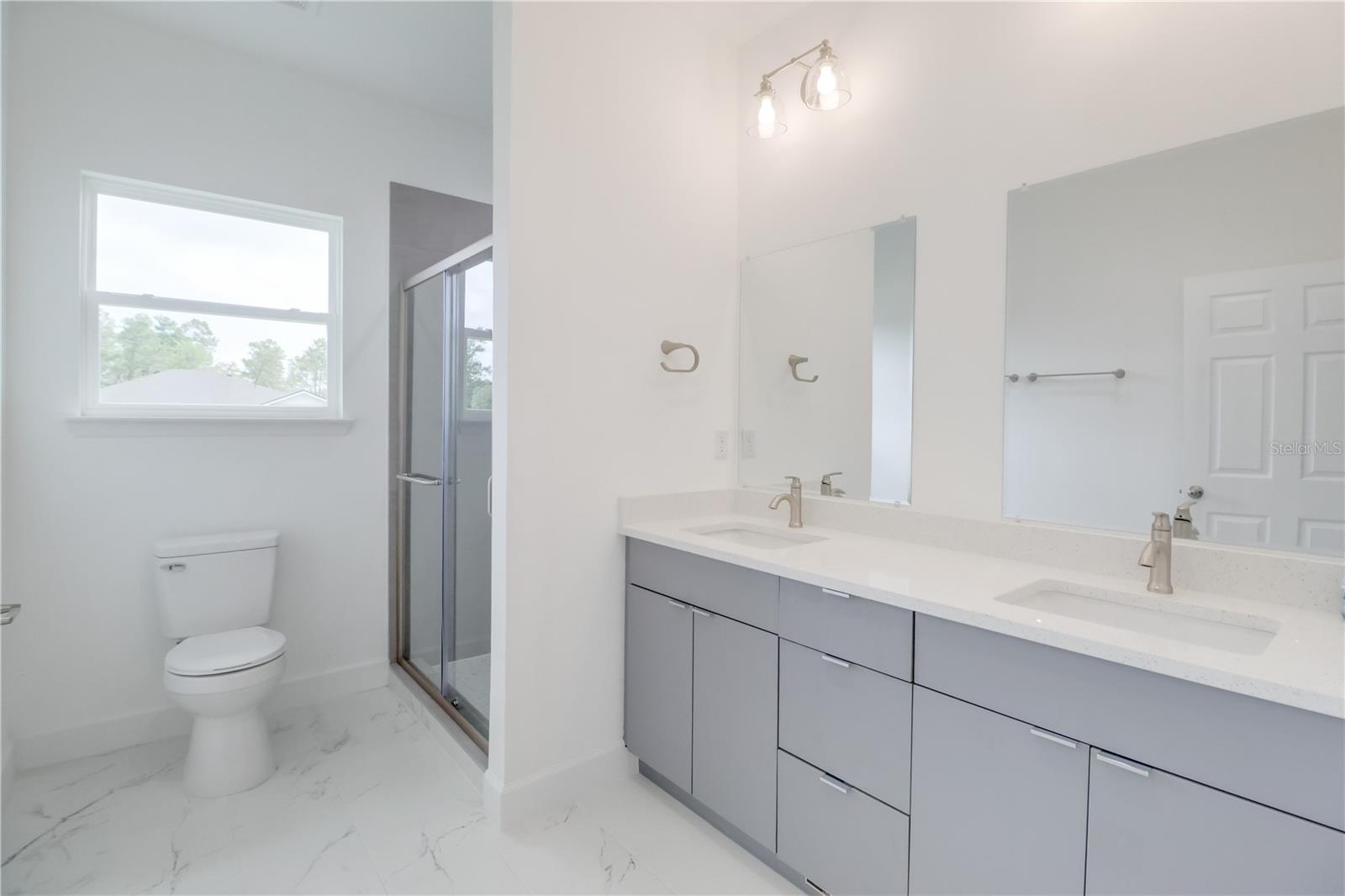 MARION OAKS UN 06 - Residential Lease