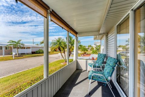 A home in ELLENTON