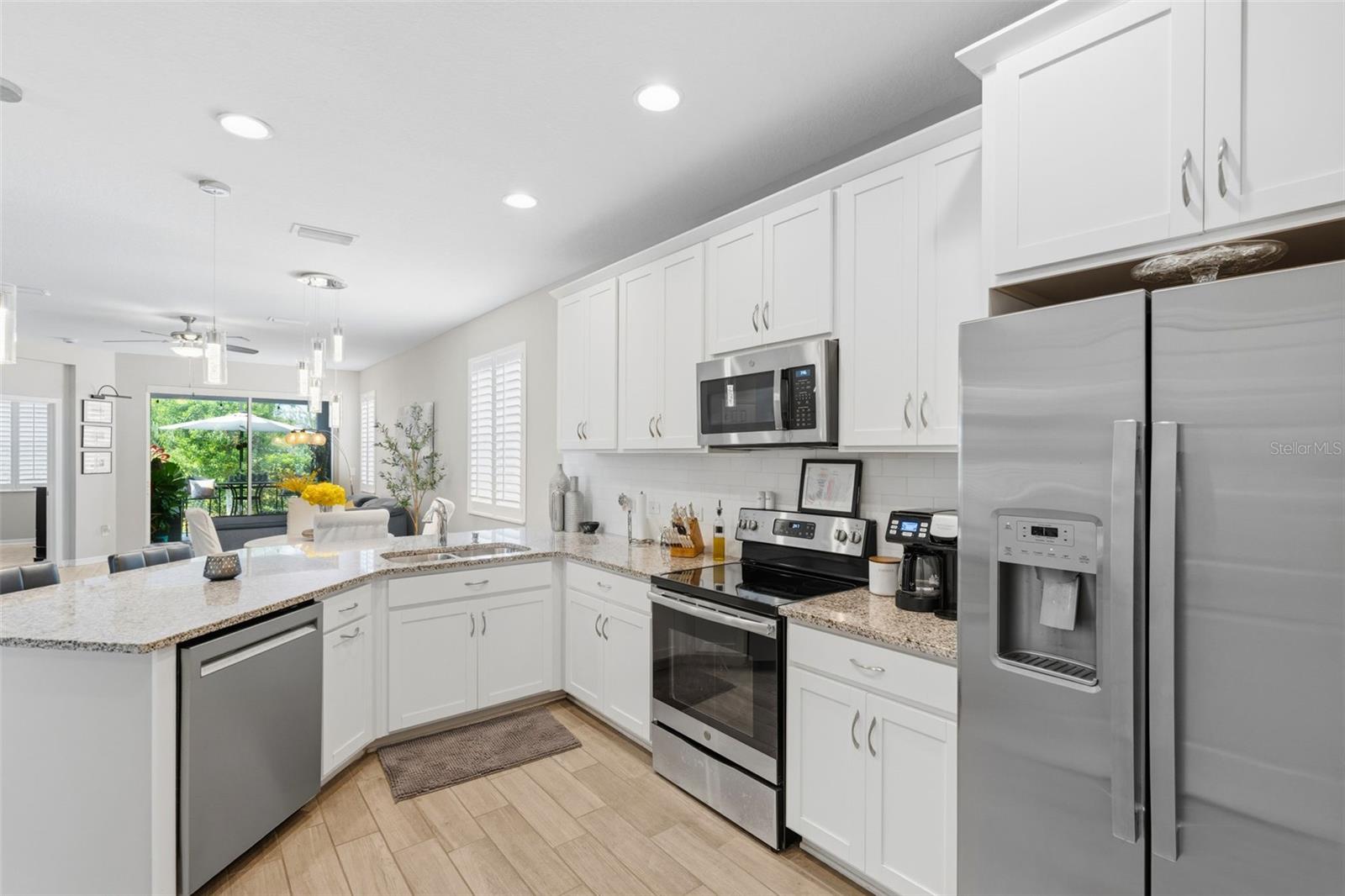 AMBERLY PH I - Residential