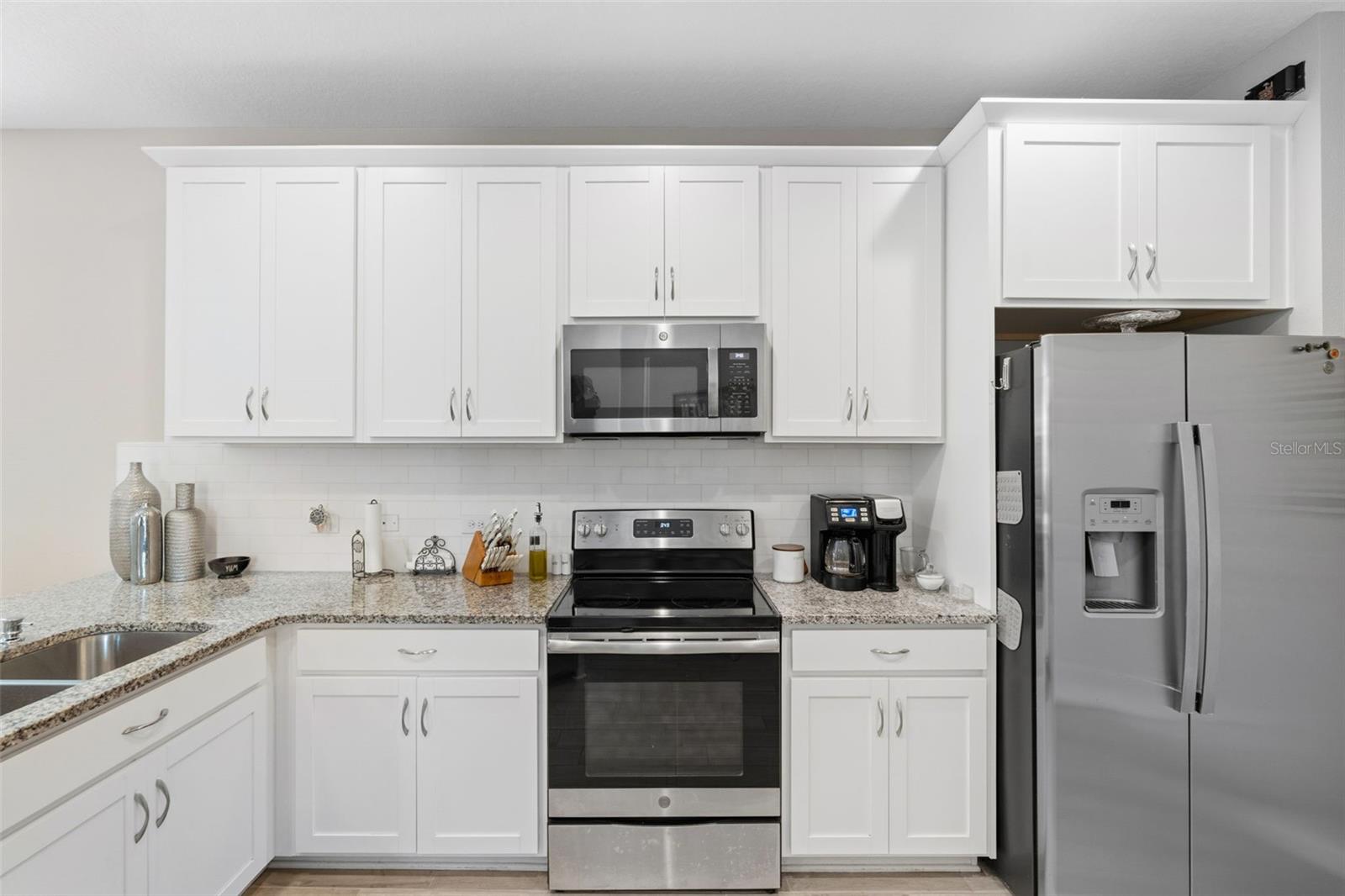 AMBERLY PH I - Residential