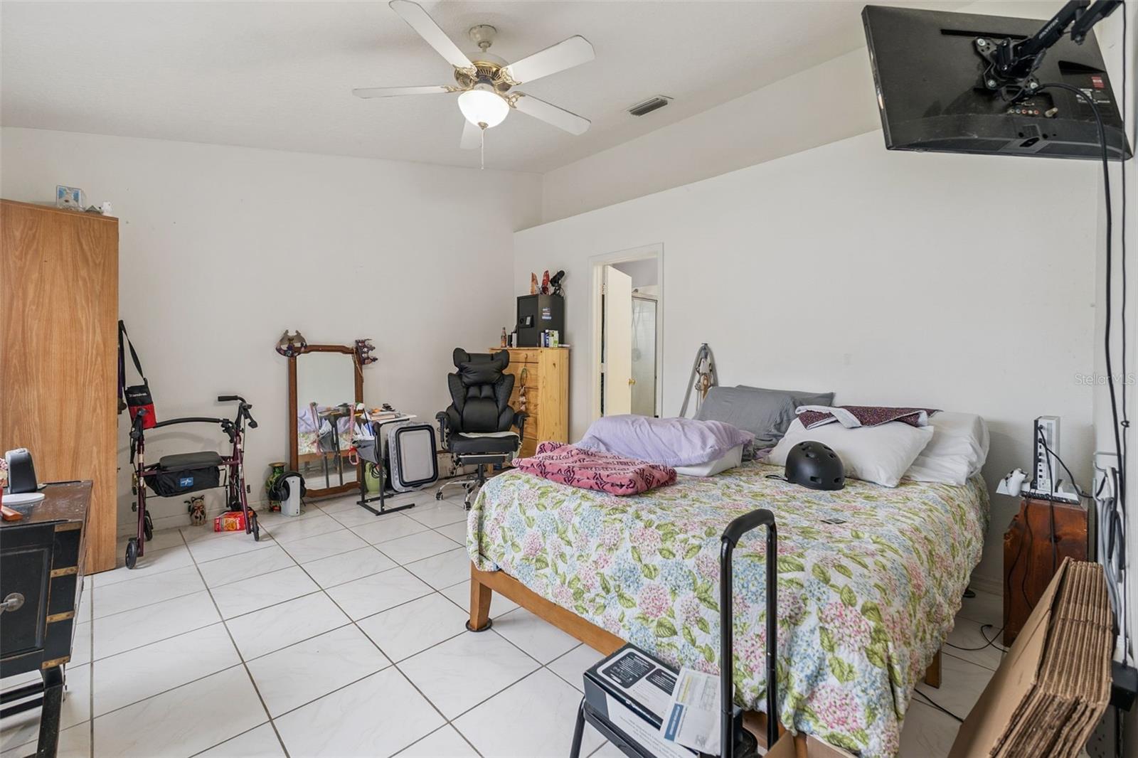 WESTRIDGE VILLAGE - Residential