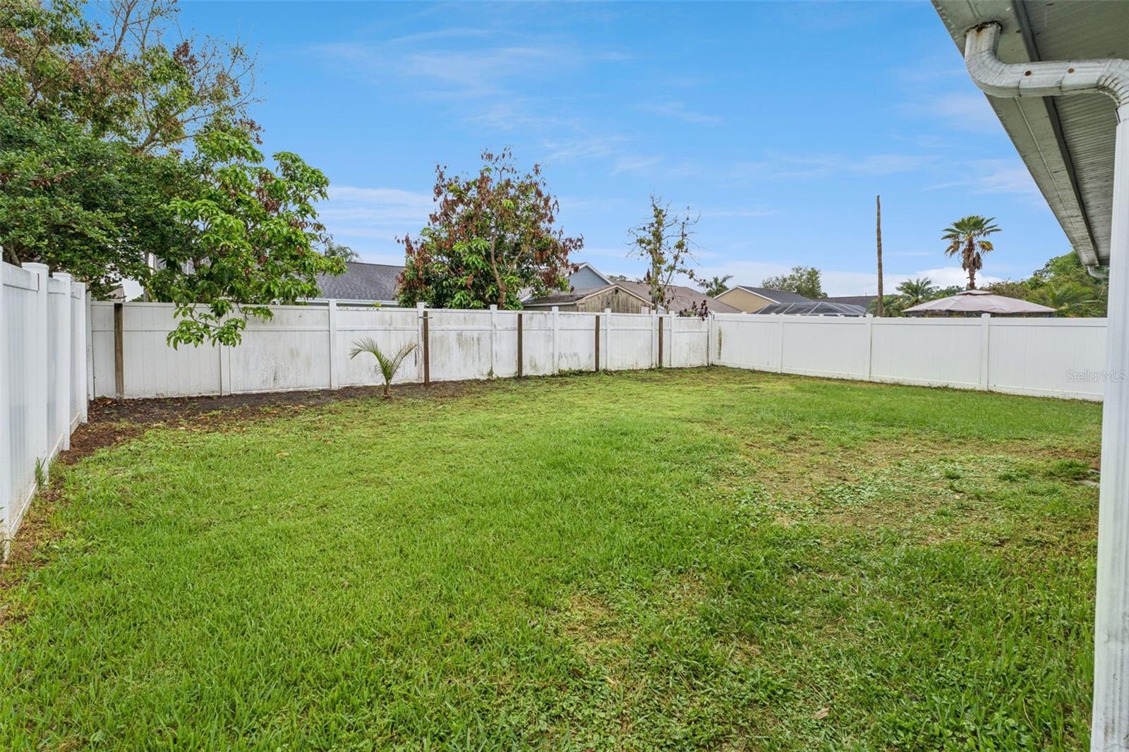 WESTRIDGE VILLAGE - Residential