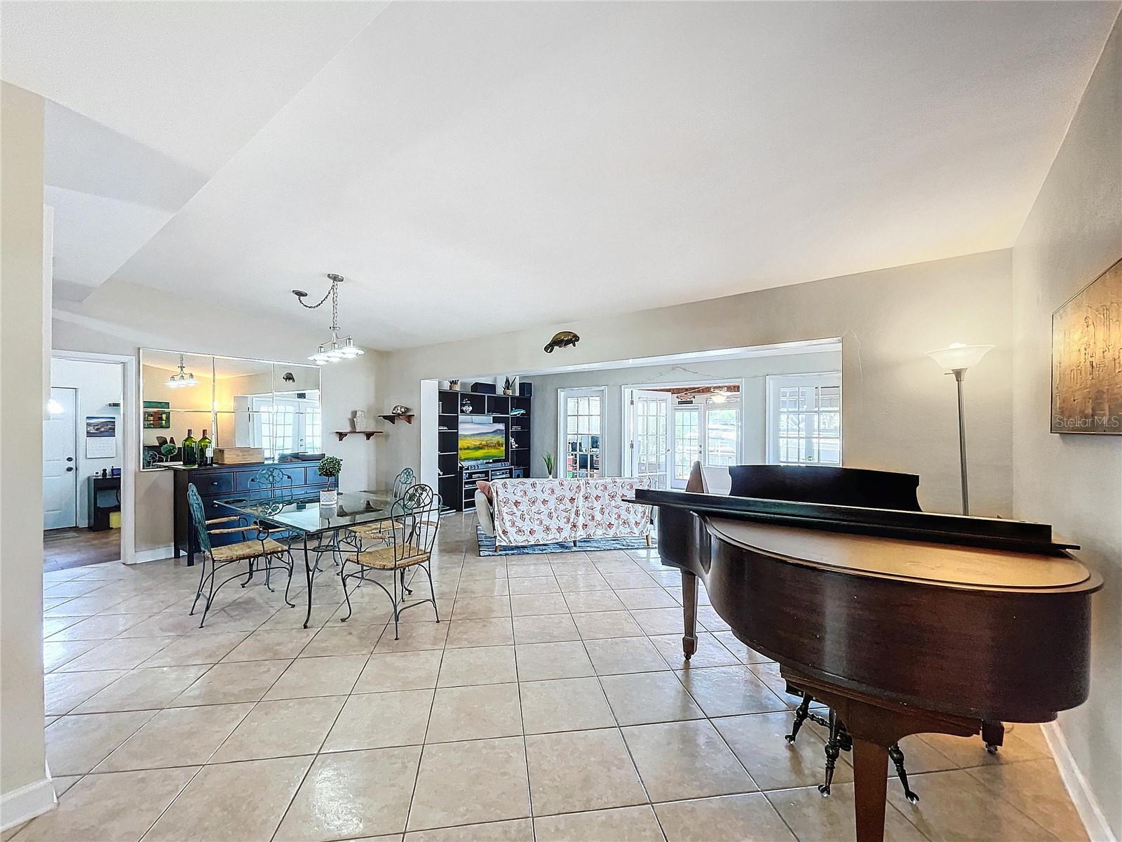 BAYWOOD VILLAGE - Residential